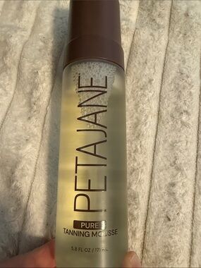Pure Tan-Infused Hydrating Toner — Brown